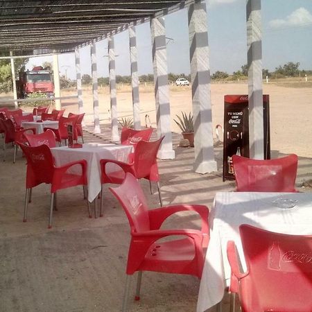 Hostal La Ponderosa Sancti Spíritus Kültér fotó